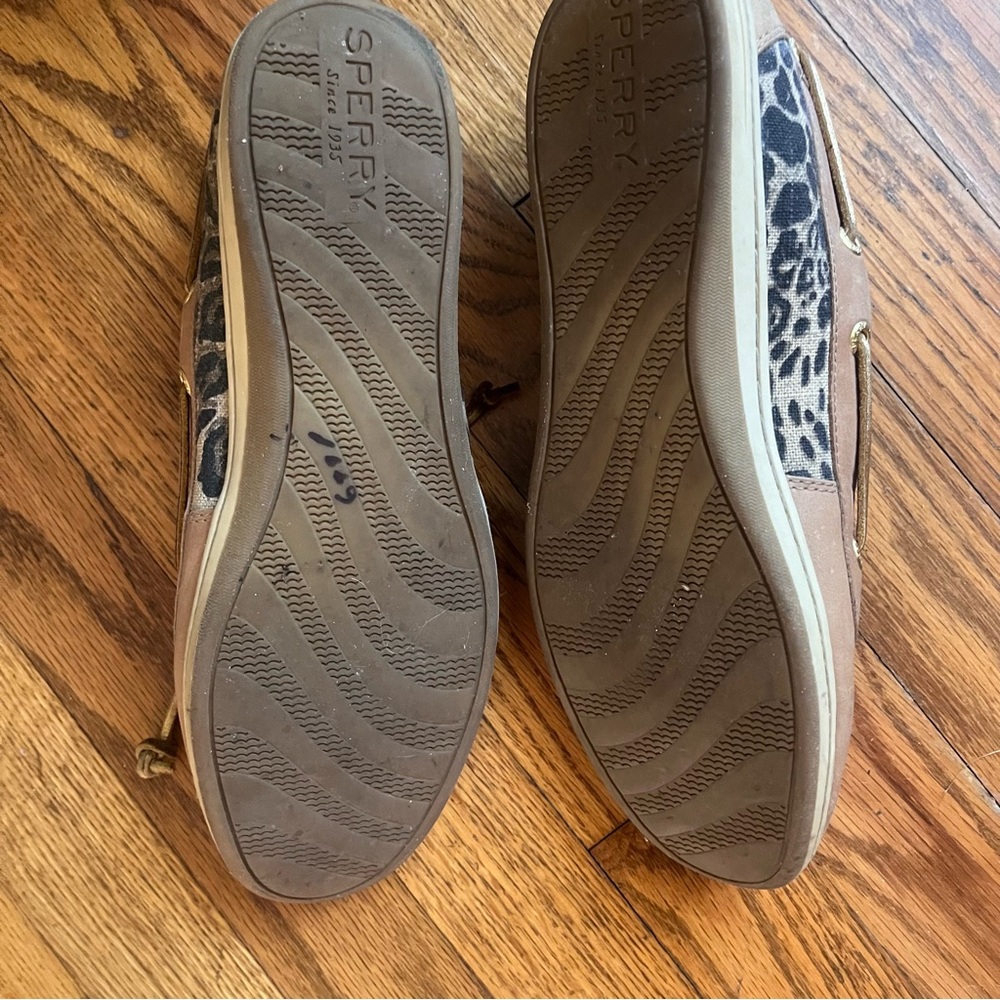 Sperrys - Picture 2 of 6